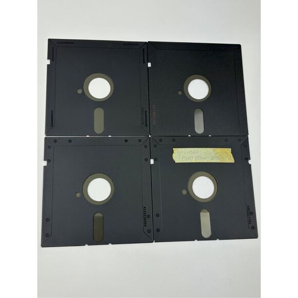 Vtg 1983 Wizardry 3 Legacy Of Llylgamyn Apple II - Original Box w/Disk & Papers - Picture 7 of 7